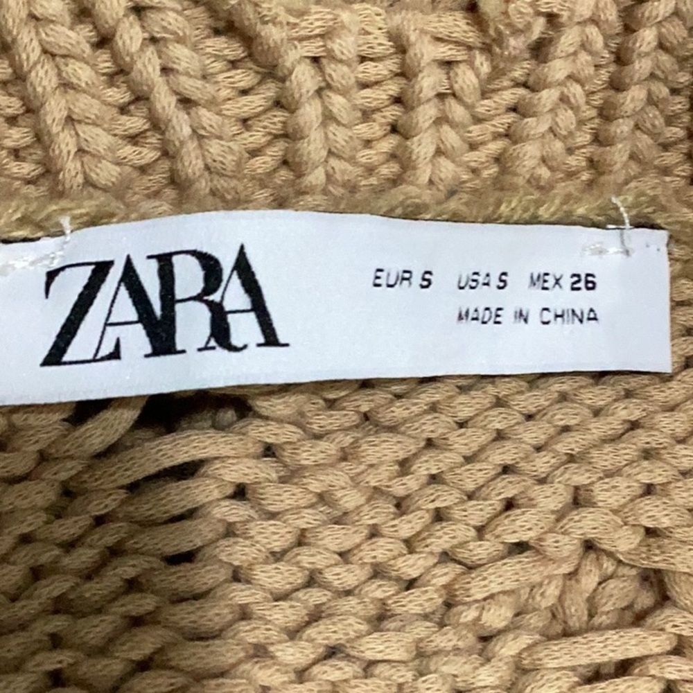 Zara Distressed Cropped Sweater Size Small - Picture 4 of 5